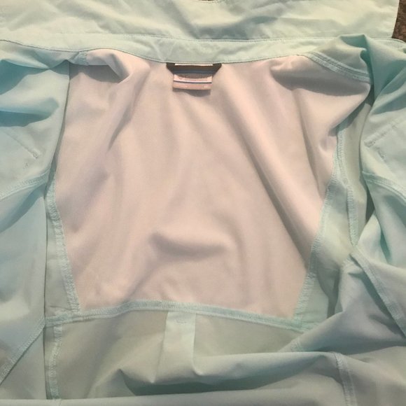 Columbia Breathable Pale Blue Bahama Blouse - Picture 5 of 6